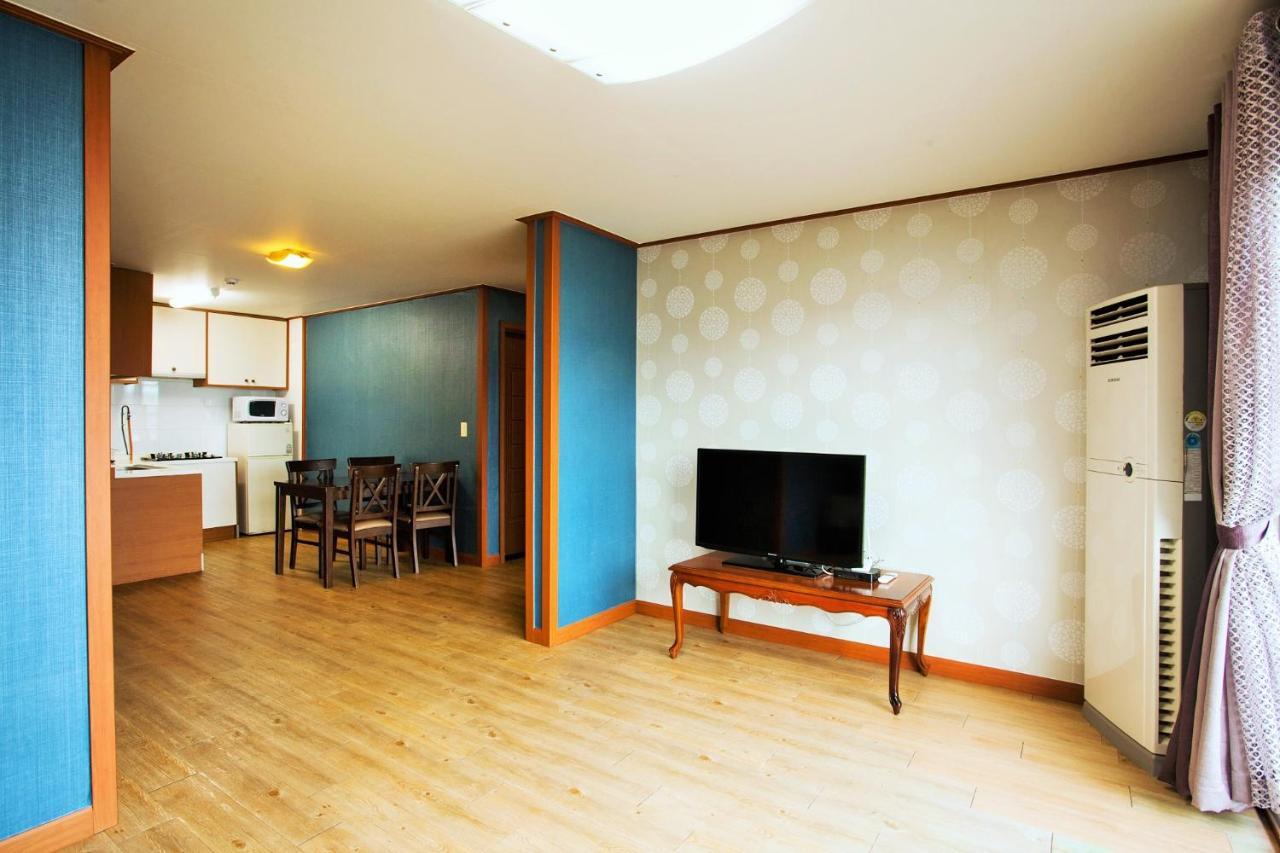 Memoria Resort Seogwipo Exterior foto